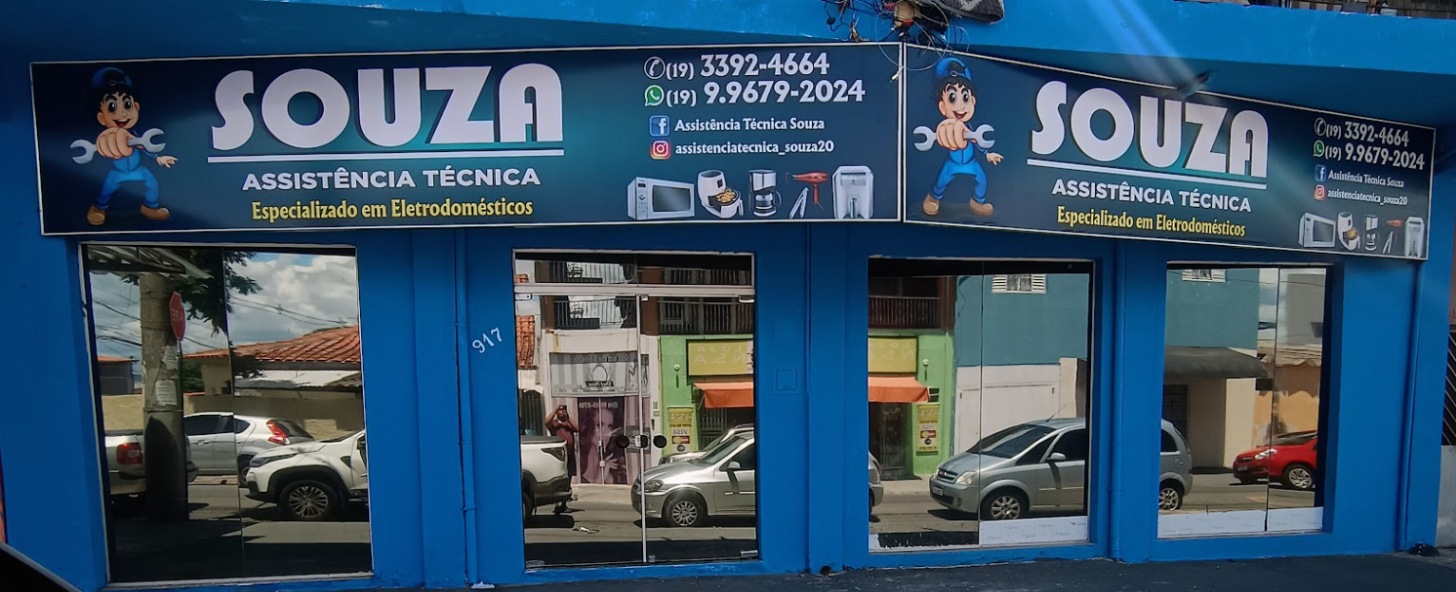 Fachada azul da Assistência Técnica Souza na Rua José Estanislau Ambiel, 917, com o letreiro Souza Assistência Técnica